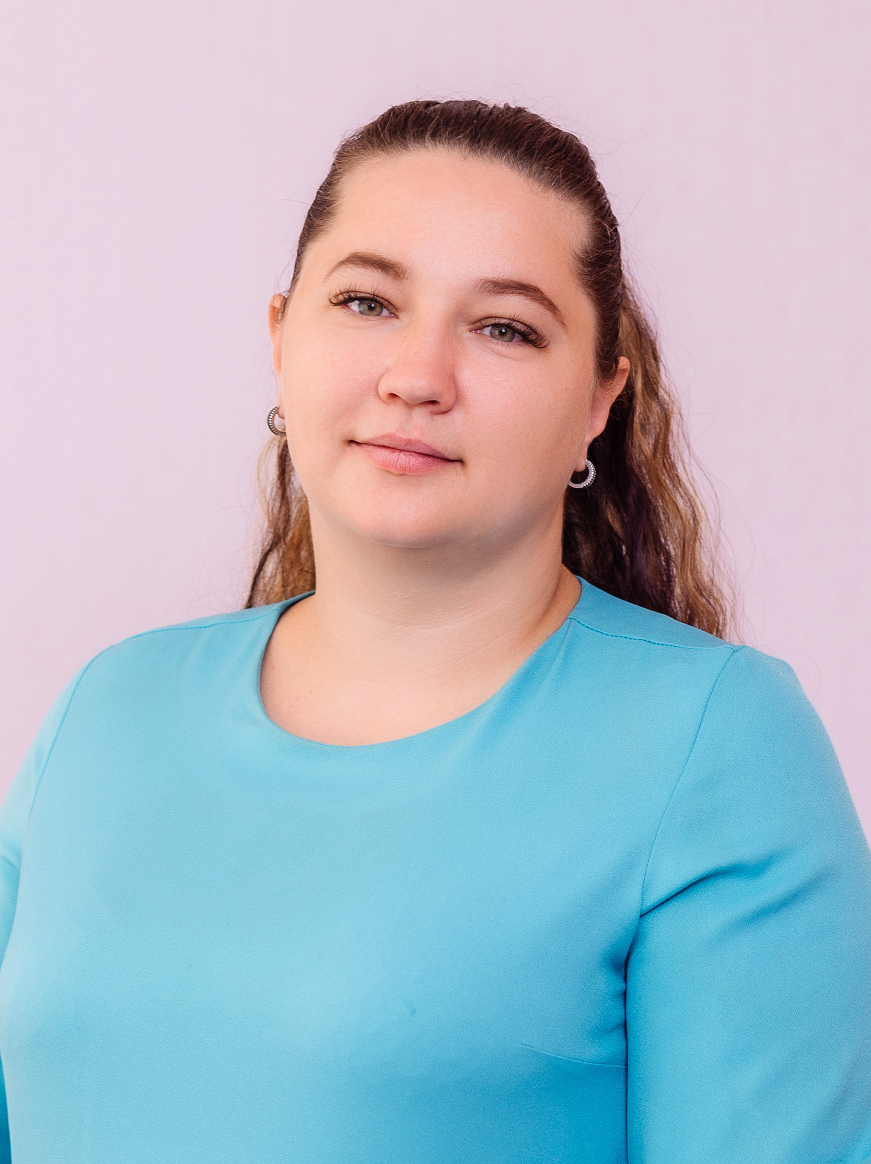 музыкальный руководитель Местяшева Анна Сергеевна.